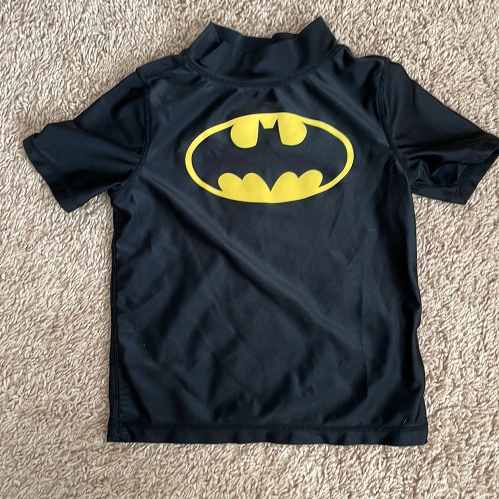 4T swim rash guard